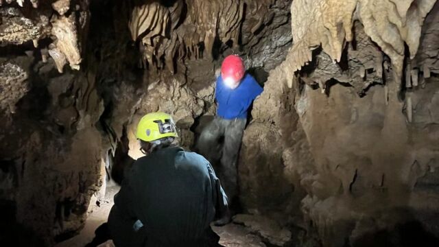 Aperture: 2
Camera: iPhone 13 mini
Iso: 1600
Orientation: 1 2024-03-17-Grottes-San-Michele-Oubliee-Steph JCLM 010