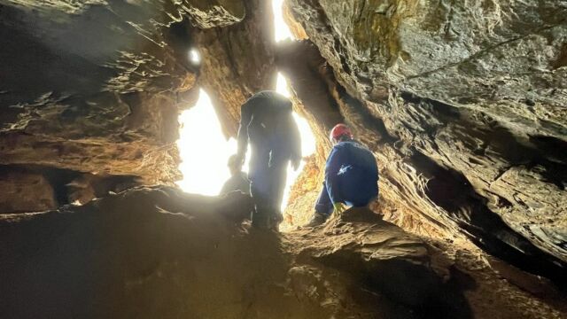 Aperture: 2
Camera: iPhone 13 mini
Iso: 320
Orientation: 1 2024-03-17-Grottes-San-Michele-Oubliee-Steph JCLM 016