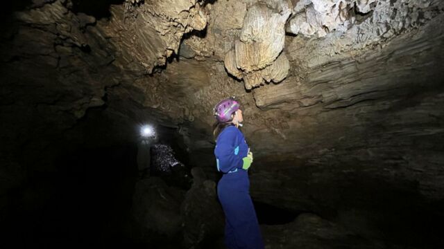 Aperture: 2
Camera: iPhone 13 mini
Iso: 1600
Orientation: 1 2025-05-04-Grotte-de-Corte-Meria LMJC 010