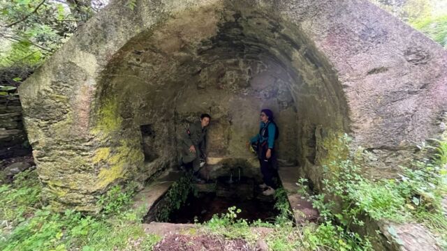 Aperture: 2
Camera: iPhone 13 mini
Iso: 1250
Orientation: 1 2025-05-04-Grotte-de-Corte-Meria LMJC 028
