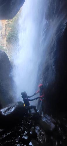 WhatsApp-Image-2025-04-07-at-20.09.15-3